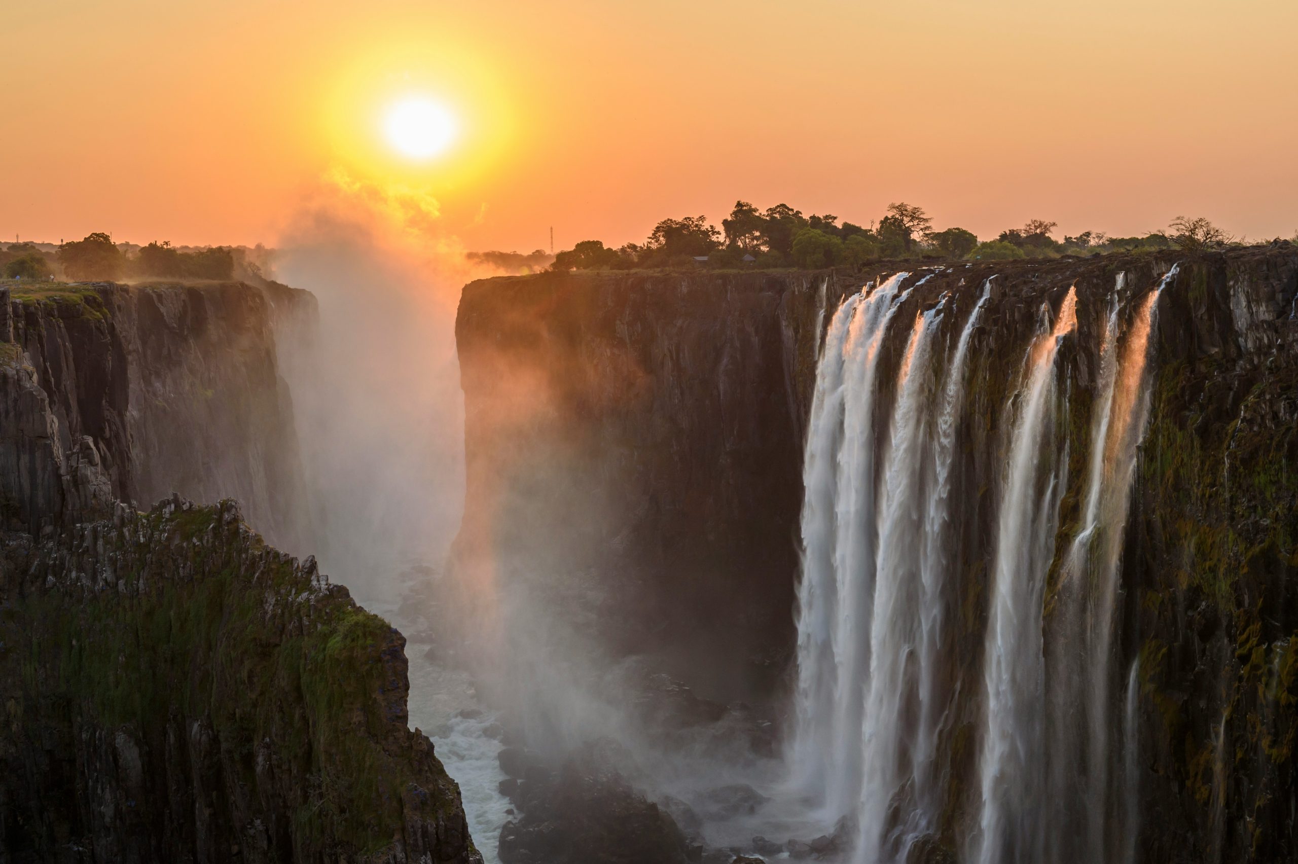 VICTORIA FALLS